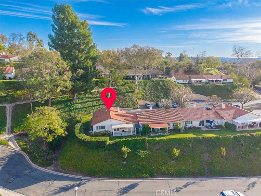 Photo of 27861 Via Dario, Mission Viejo, CA 92692 (MLS # OC26008275)