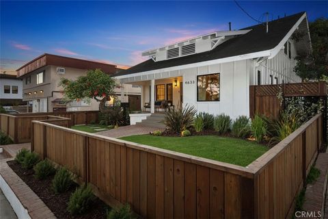 Photo of 4633 Russell AVE, Los Angeles, CA 90027 (MLS # IV26106738)