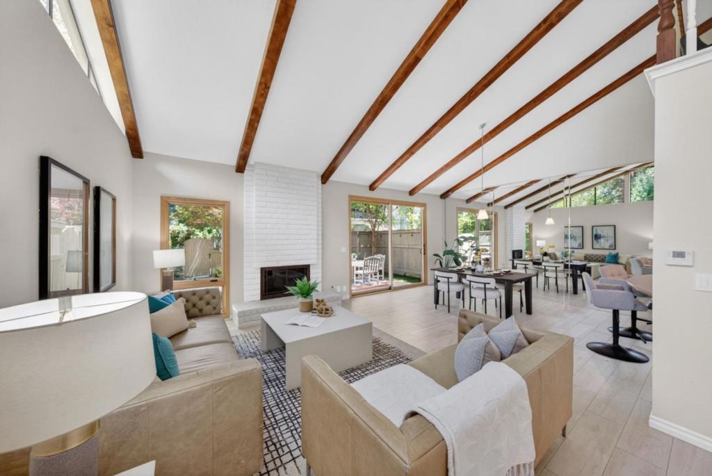 19546 Vineyard Lane, Saratoga CA 95070