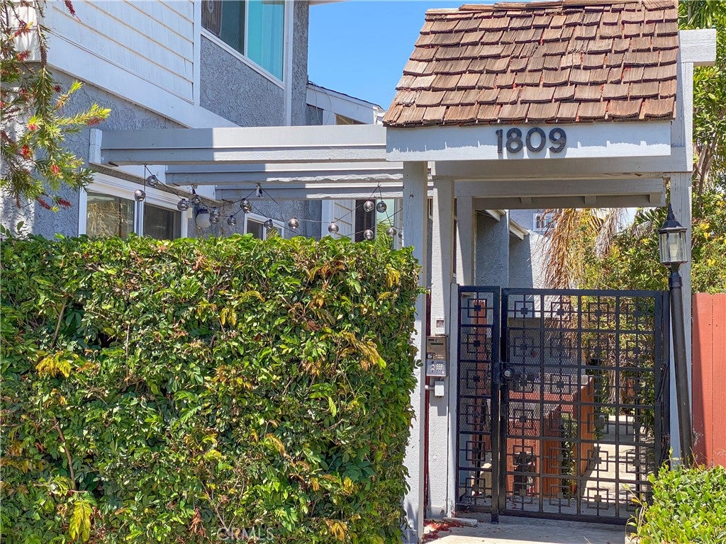 1809 Armour Lane 3