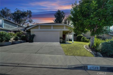 Photo of 27122 Valleymont Rd, Lake Forest, CA 92630 (MLS # OC25235314)