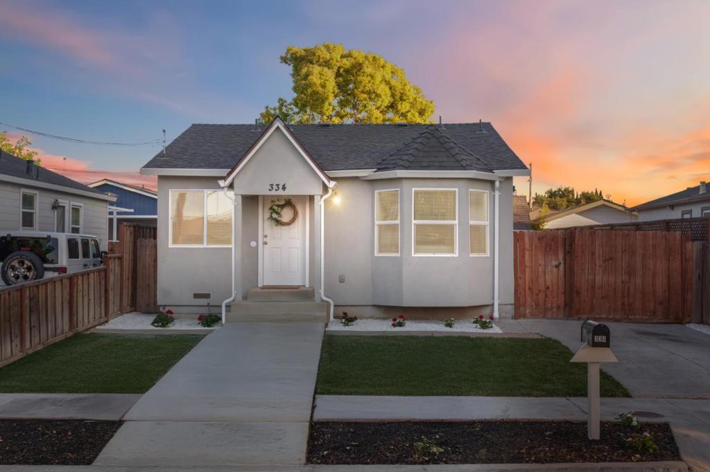 Welcome to this beautifully remodeled 4-bedroom, 2-bathroom single-family home located in the highly desirable Willow Glen neighborhood. Boasting 1,230 sqft of thoughtfully designed living space, this home offers modern comfort and flexible living options perfect for first-time homebuyers or savvy investors. Step inside to find a brand-new kitchen featuring sleek cabinetry, quartz countertops, and stainless steel appliances. Both bathrooms have been fully renovated with contemporary finishes, creating a fresh, spa-like feel. The open layout, updated flooring, and natural light throughout make this home move-in ready. The property also includes a bonus space with private entrance that can be used as a rental living space (buyer to verify), guest house, or a private office offering additional versatility and value. Enjoy the charm and community feel of Willow Glen while being just minutes from shops, dining, parks, and major commuter routes. Don't miss out on this rare opportunity to own a turnkey home with flexible space in one of San Joses most sought-after neighborhoods!