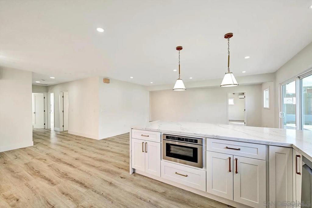 2802 Cowley Way