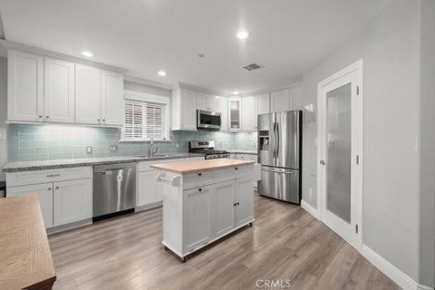 Tiny photo for 885 Masterson Drive, Thousand Oaks, CA 91360 (MLS # SR26192606)