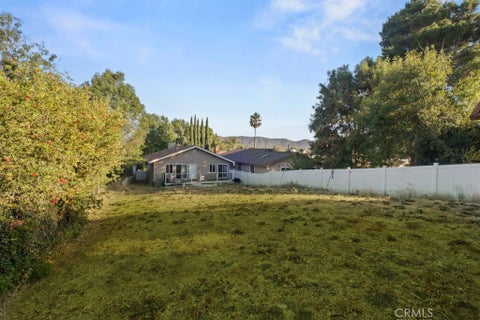 Tiny photo for 885 Masterson Drive, Thousand Oaks, CA 91360 (MLS # SR26192606)