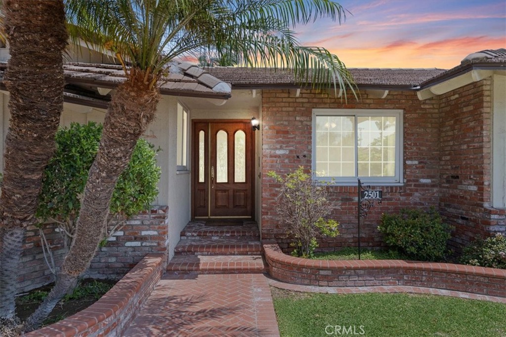 2501 W Cajon Drive