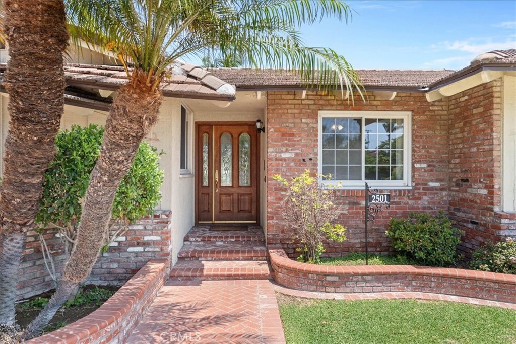 2501 W Cajon Drive