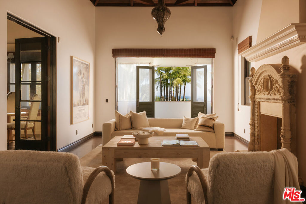 26799 Sea Vista Drive