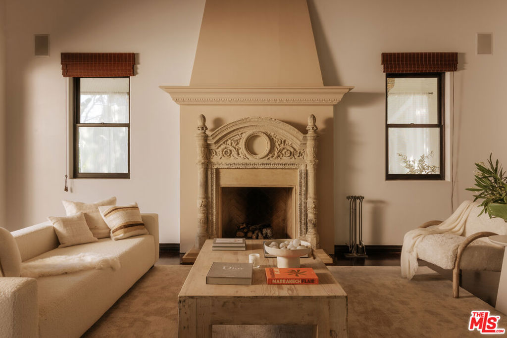 26799 Sea Vista Drive