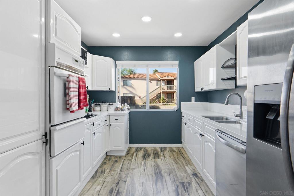 9717 Winter Gardens 180