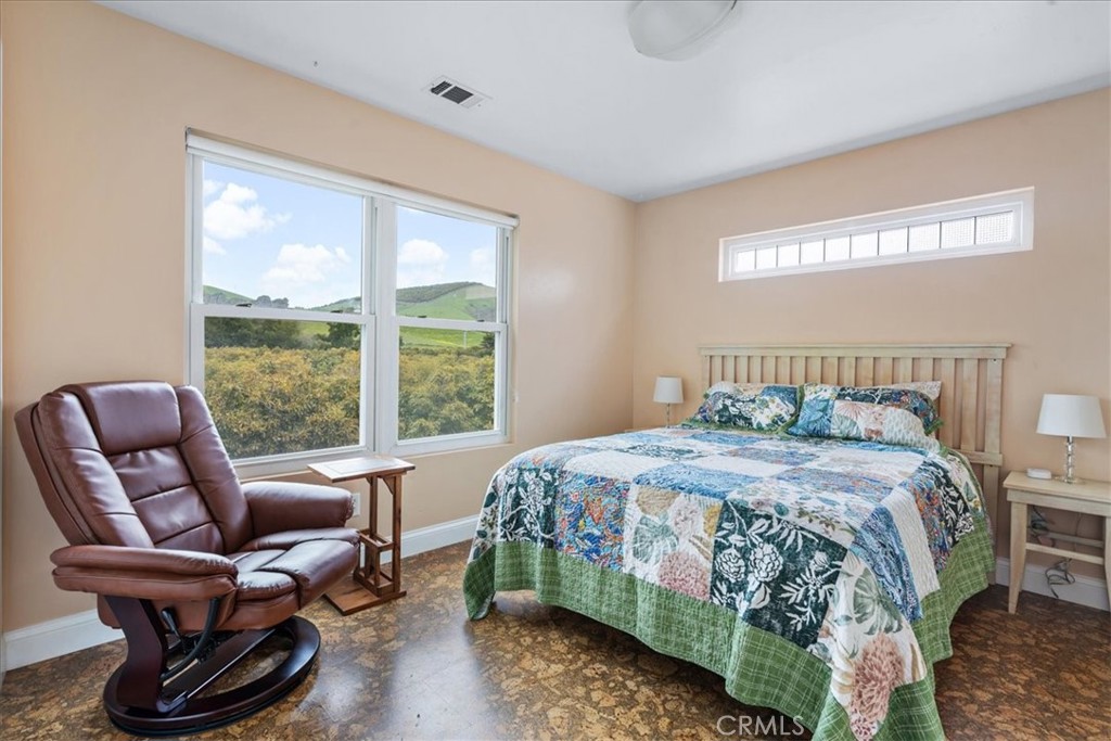 Morro Creek Rd (790) - Residential