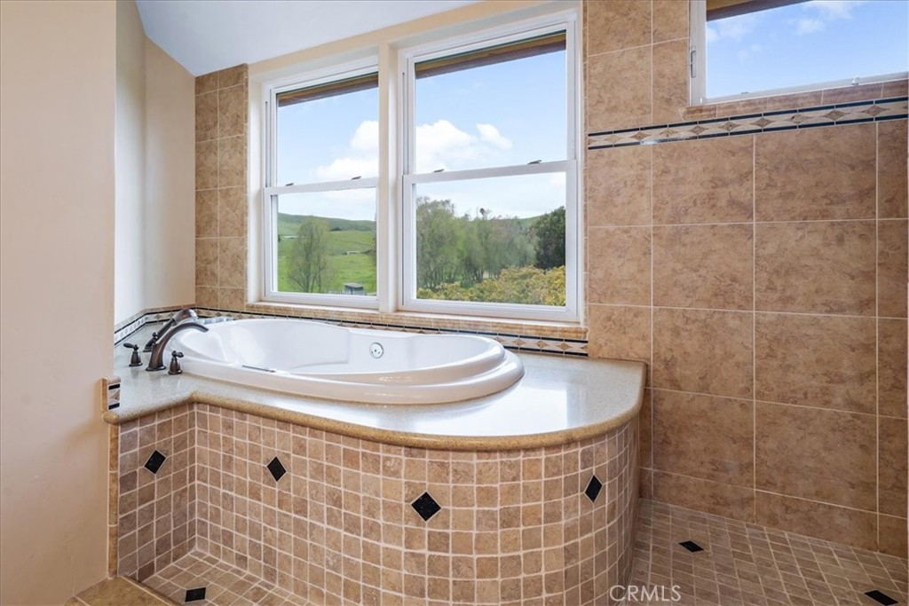 Morro Creek Rd (790) - Residential