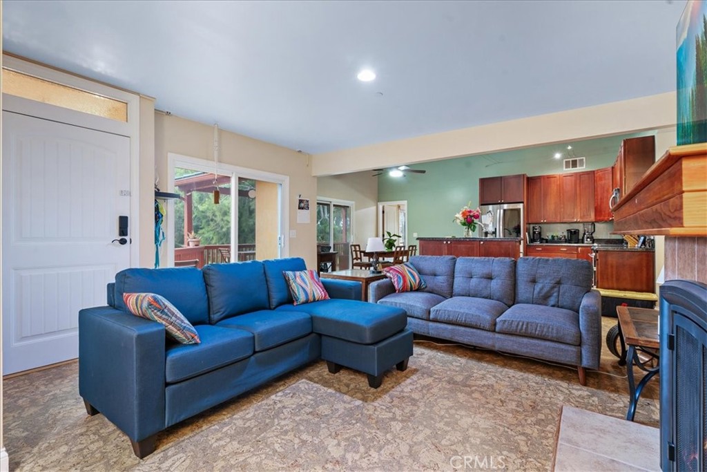 Morro Creek Rd (790) - Residential