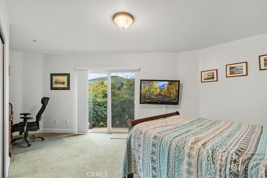 Morro Creek Rd (790) - Residential