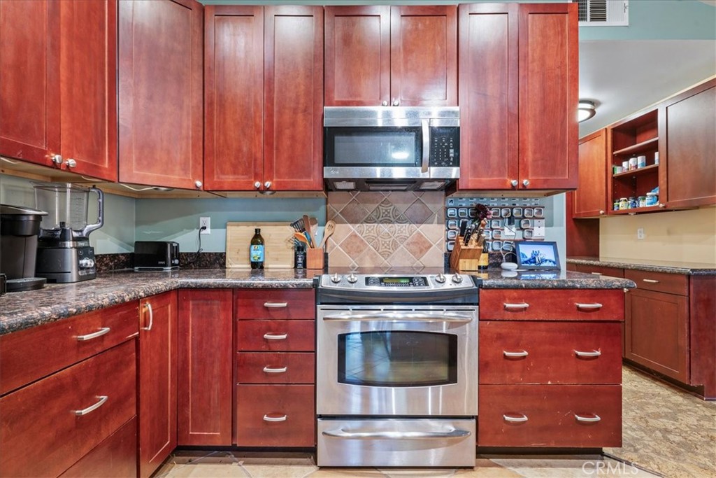 Morro Creek Rd (790) - Residential