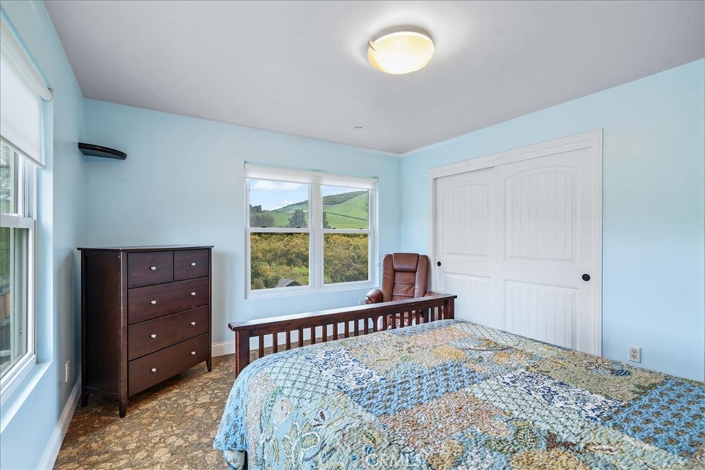 Morro Creek Rd (790) - Residential