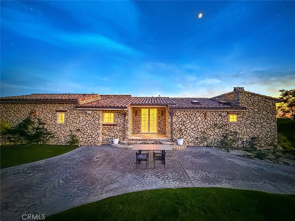 33239 mulholland highway