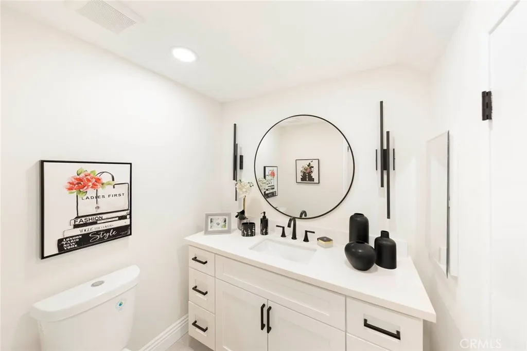 Huntington Beach, California 92647, United States, 4 Bedrooms Bedrooms, ,3 BathroomsBathrooms,Residential,Active,240310