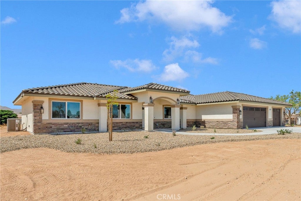 21317 Caribou Road