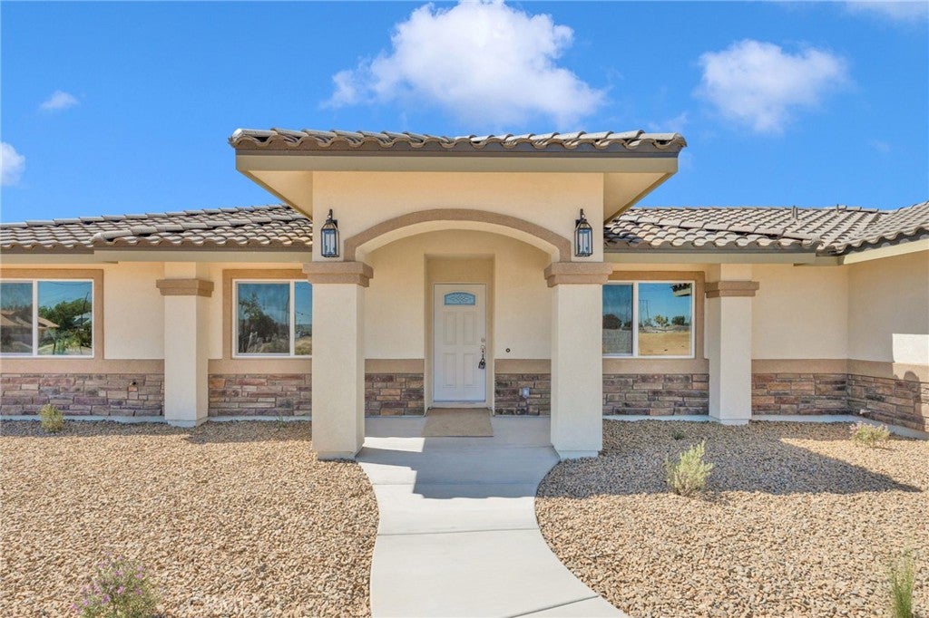 21317 Caribou Road