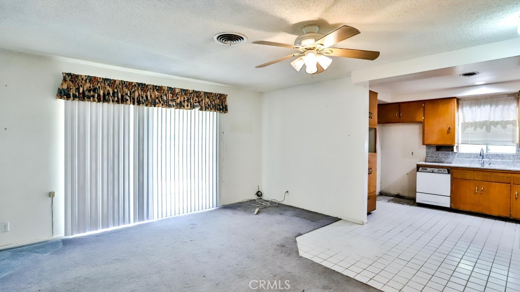 830 Delphine Place
