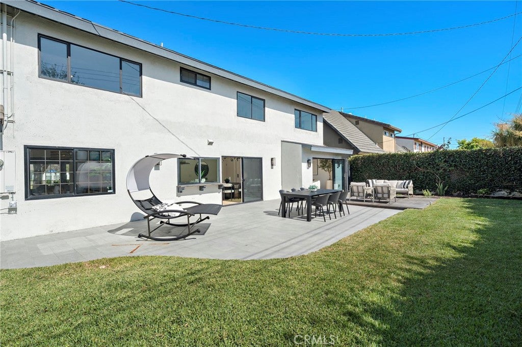21891 Starfire Lane, Huntington Beach CA 92646 - Photo 28