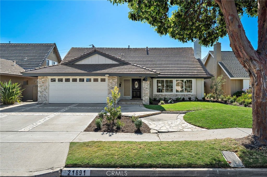 21891 Starfire Lane, Huntington Beach CA 92646 - Photo 25