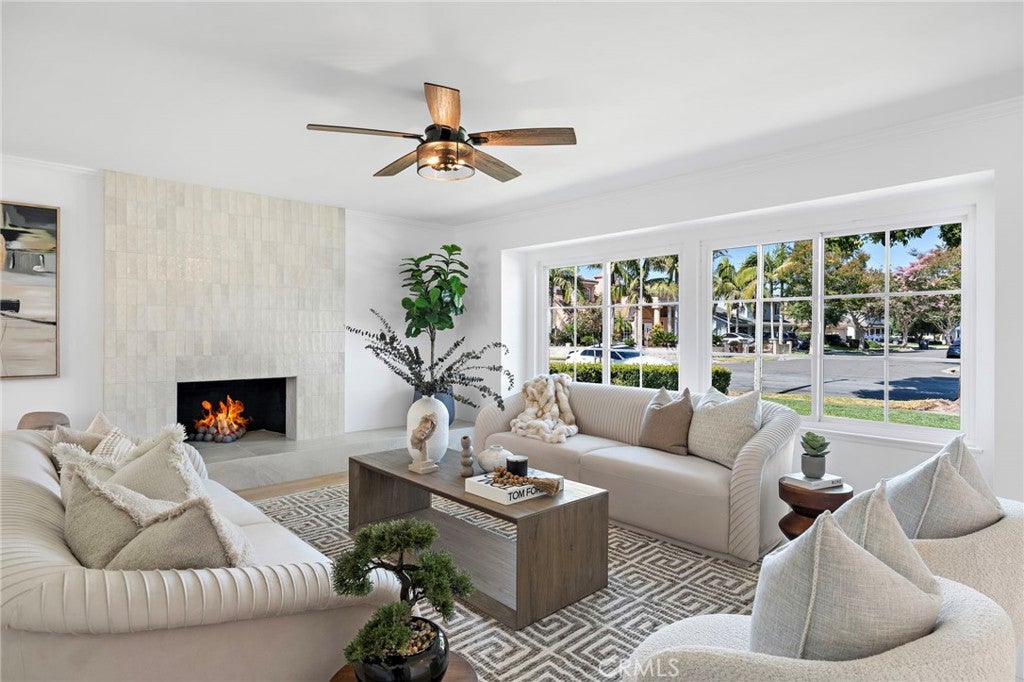 21891 Starfire Lane, Huntington Beach CA 92646 - Photo 1
