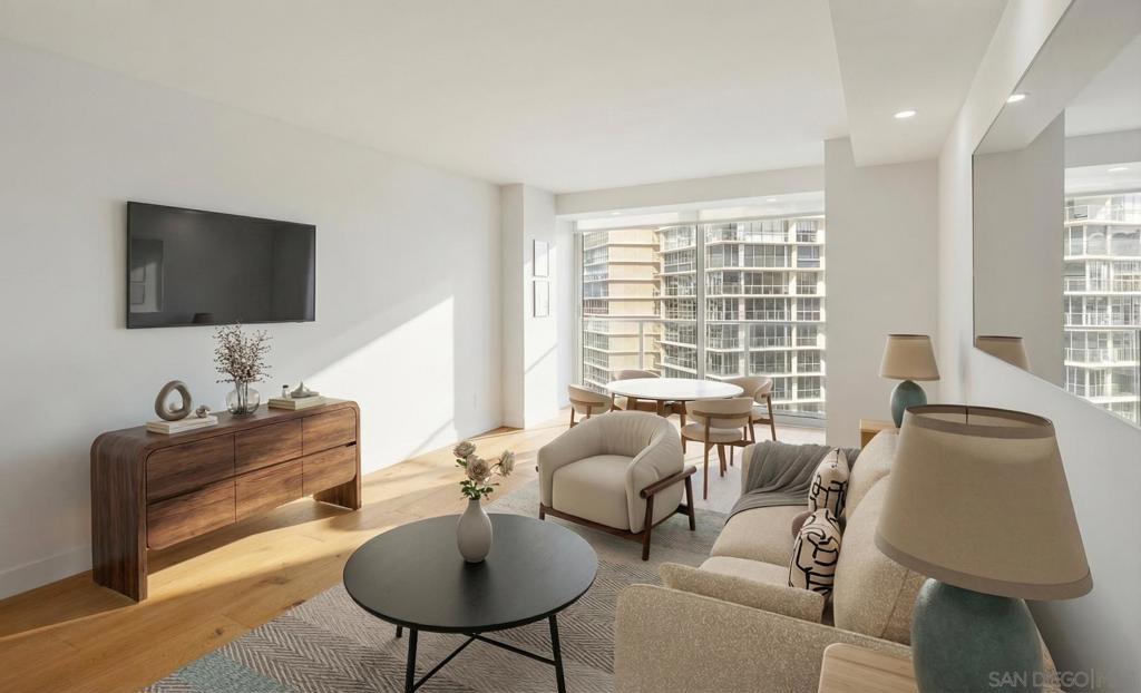 1760 Avenida Del Mundo 801