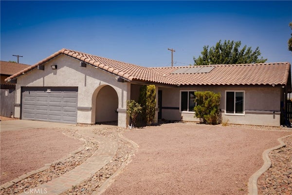 16348 NORTHWOOD DR, VICTORVILLE, CA 92394 - Image 061b2a33d8ead5bc2a77ccf28bc10589/3905212955