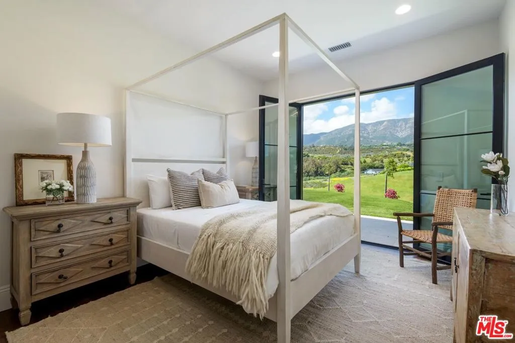 Summerland, California 93067, United States, 6 Bedrooms Bedrooms, ,10 BathroomsBathrooms,Residential,Active,136761