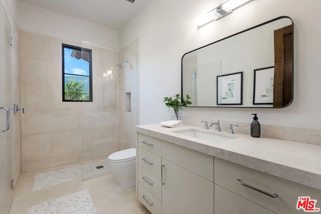 Summerland, California 93067, United States, 6 Bedrooms Bedrooms, ,10 BathroomsBathrooms,Residential,Active,136761