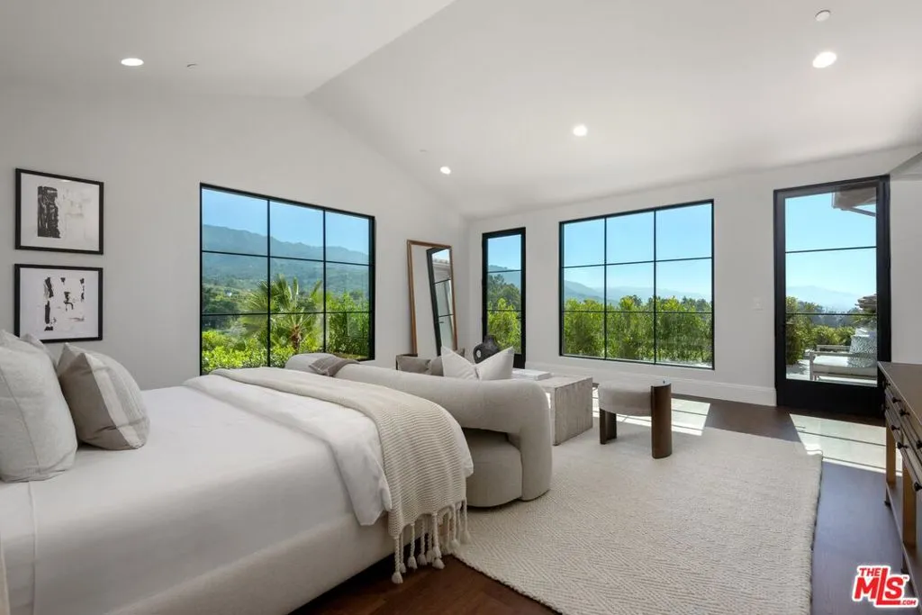 Summerland, California 93067, United States, 6 Bedrooms Bedrooms, ,10 BathroomsBathrooms,Residential,Active,136761