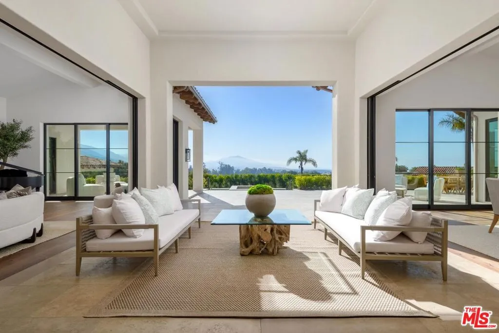 Summerland, California 93067, United States, 6 Bedrooms Bedrooms, ,10 BathroomsBathrooms,Residential,Active,136761