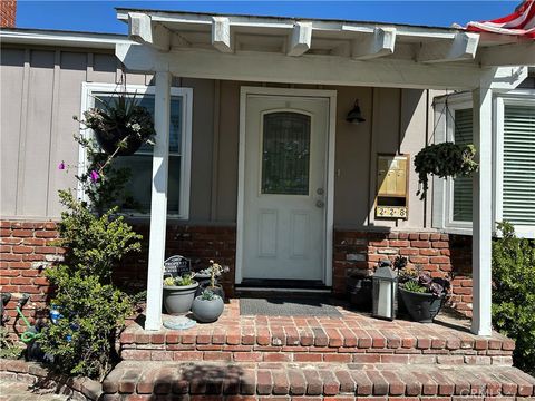 228 4th Street Seal Beach CA 90740