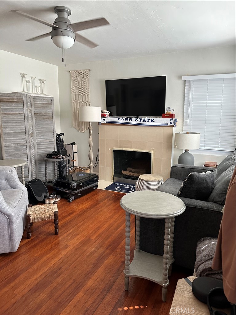 228 4th Street