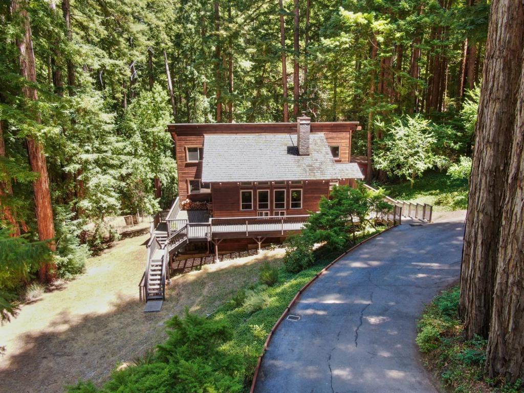 17388 Tressel Pass Road