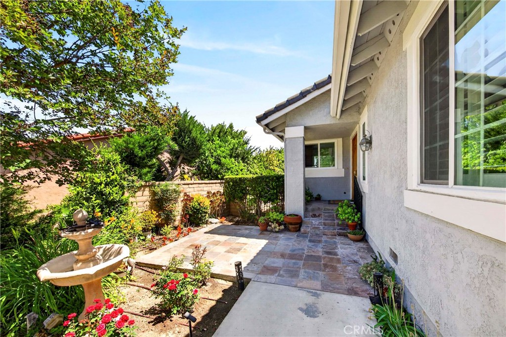 14 Rainbow Ridge