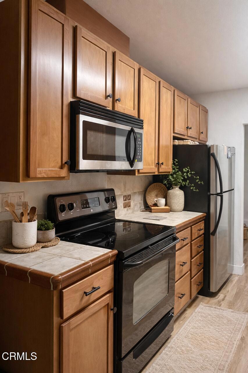 Properties 3700 Dean Drive 101