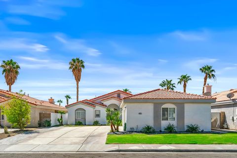 Photo of 79535 Dandelion Drive, La Quinta, CA 92253 (MLS # 219142026DA)