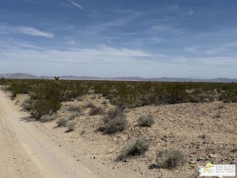 Photo of 1725 Sunny Vista, Joshua Tree, CA 92252 (MLS # 26644077PS)