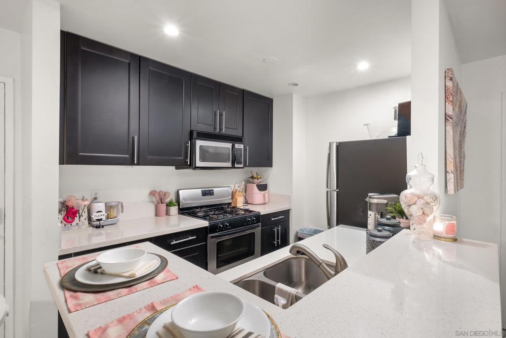 1625 Hotel Circle S C309