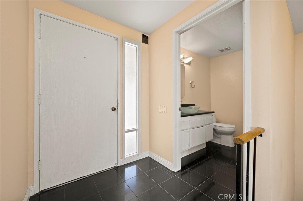 Laguna Village (LV) - Residential Lease
