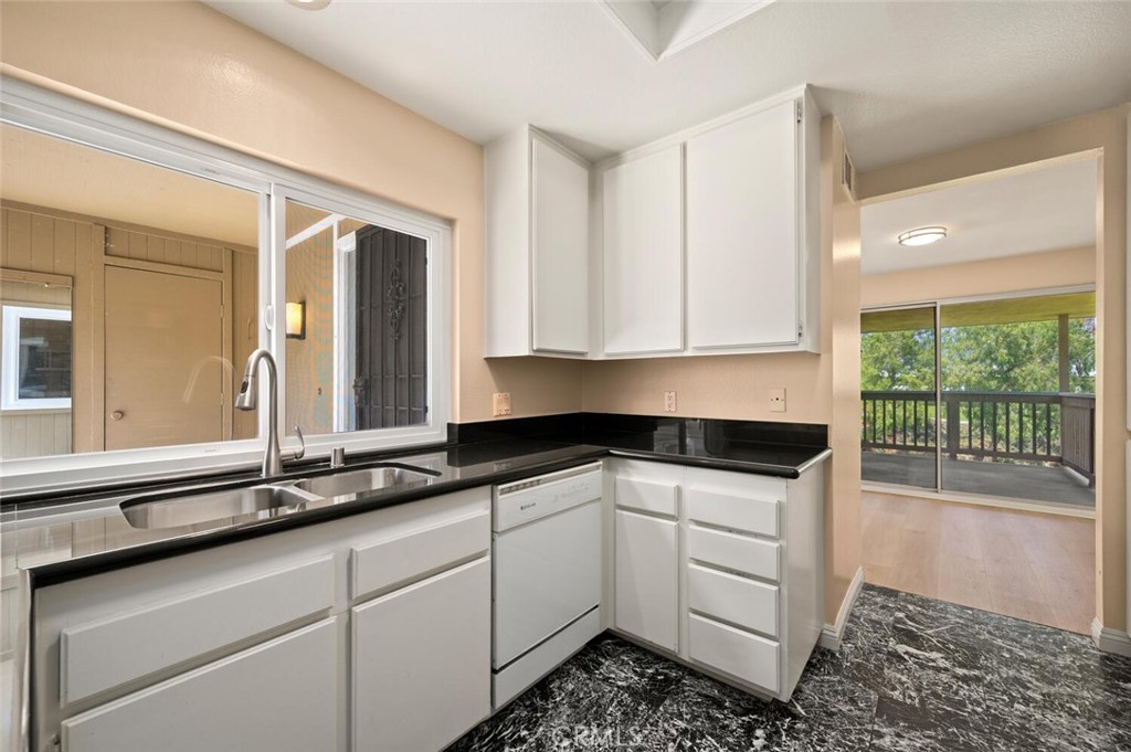 Laguna Village (LV) - Residential Lease