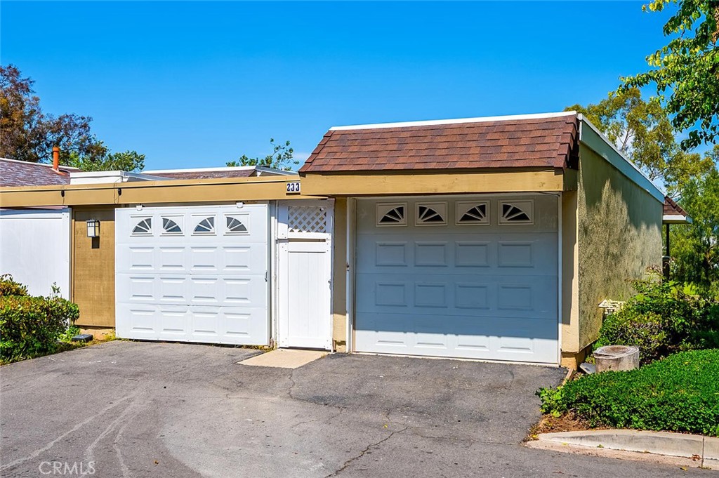 Laguna Village (LV) - Residential Lease