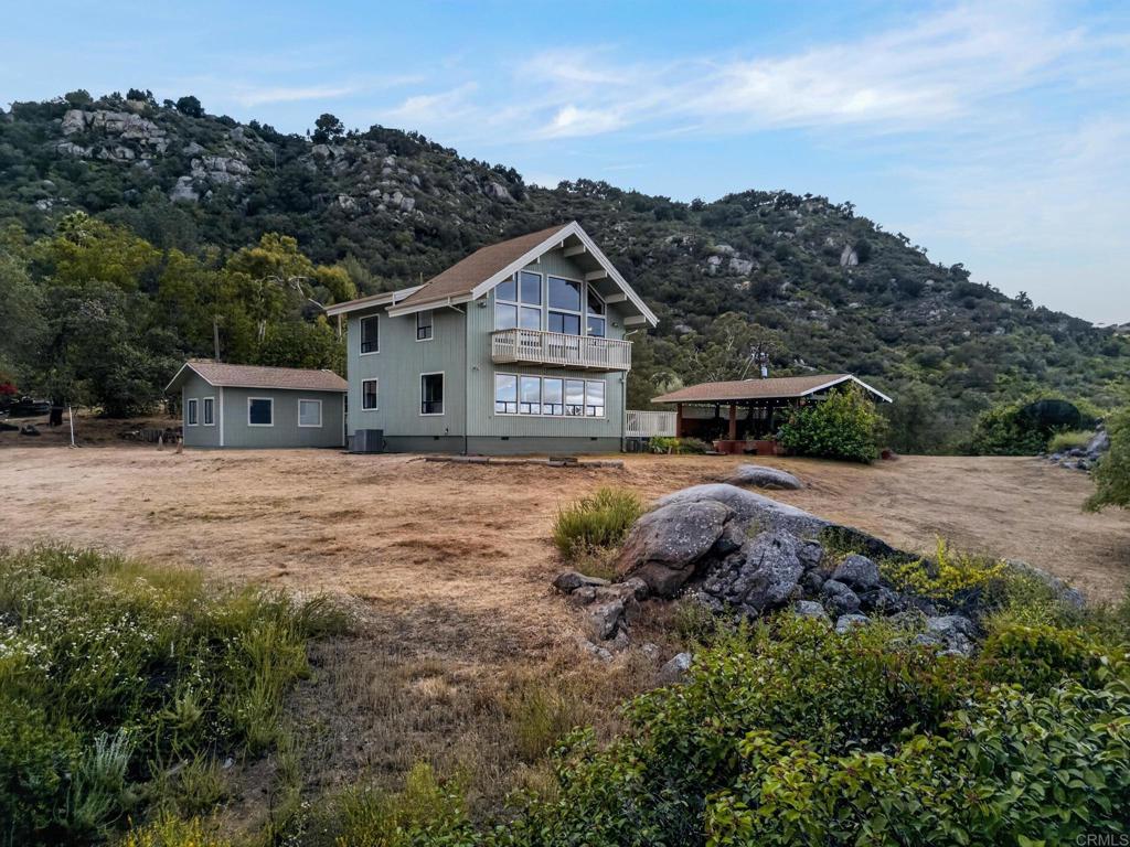 14621 Woods Valley Road