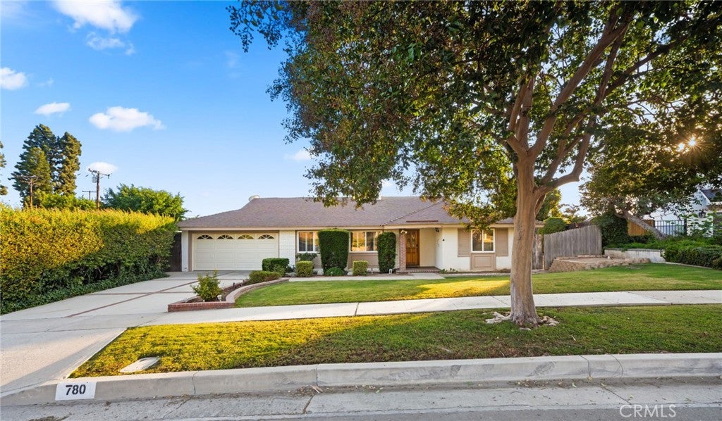 780 Arroues Drive