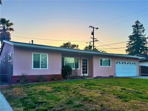Photo of 5155 Arden Drive, Temple City, CA 91780 (MLS # AR26100757)