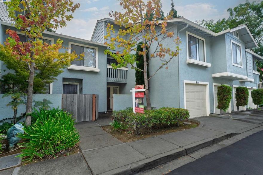 Modern Floor Plan--Condo in North Fremont. Situated in a Quiet Well-Maintained Complex in the Highly Sought After Ardenwood Community. Walking Distance to Parks, Schools, Coyote Hills Regional Park & Historic Ardenwood Farm Public Park, & More. A Spectacular Floor Plan with Modern Open Concept Design with Cozy Fire Place. Designated Dining Area. Two Large Bedrooms with On-suite Full Bathrooms for each Bedroom. This Location is Truly Amazing: Light & Bright with Plenty of Natural Sunlight. Completely Move-in Ready: Updated Kitchen with Custom Cabinets (Solid Wood Construction) Granite Countertops & New Stainless-Steel Appliances:  All New Painted Interior & Newly Installed Carpets: Updated Bathrooms with Newly Installed Flooring: Dual Paned Windows & Sliding Doors: Large Backyard/Patio Area & Large Master Bedroom Balcony: Two Large Master Bedrooms with Lots of Closet Space. Two Story Design with Attached 1-Car Garage: Half Bath on First Floor with Two Full Baths Upstairs’: Easy Access to I-880 & Only Minutes from Dumbarton Bridge. Minutes Away from BART Station. Award Winning Schools-Forest Park Elementary, Thornton Middle School, & American High School. Open House Sat 10-11 & Sun 10-12 from 1 to 4pm.