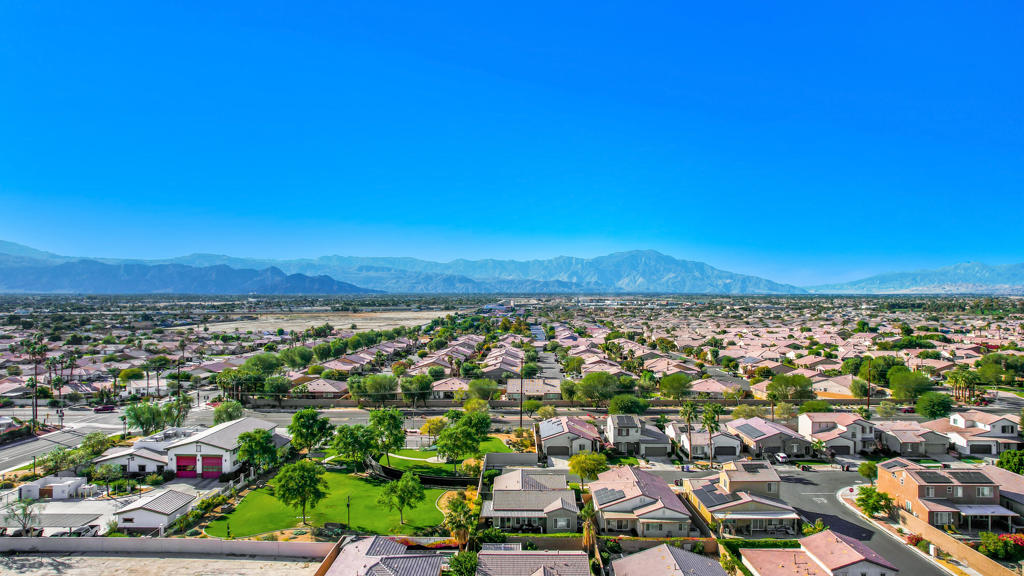 Terra Lago - Residential